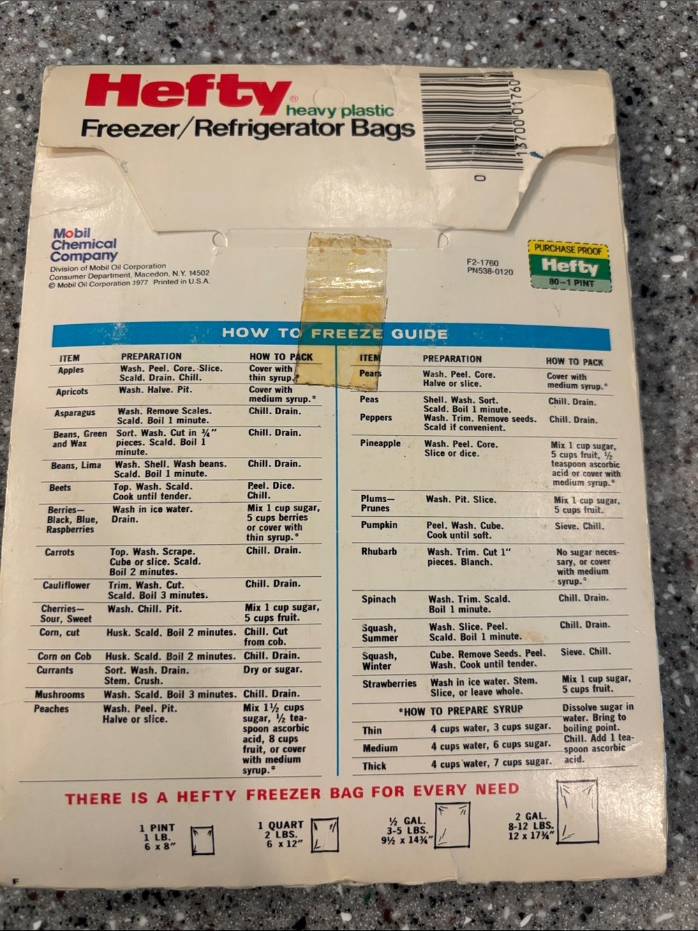 Hefty Freezer/Refrigerator Bags Economy Pack - 1977 Opened & some bags used - Picture 4 of 7
